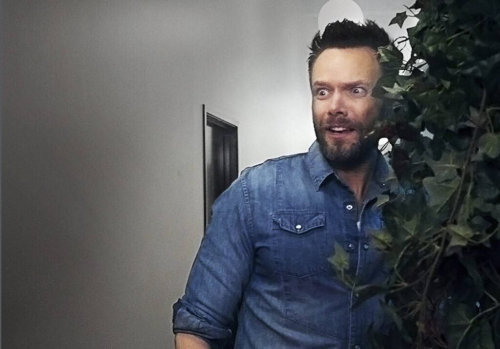 Why Did Joel McHale Dislike His First FUT Procedure?