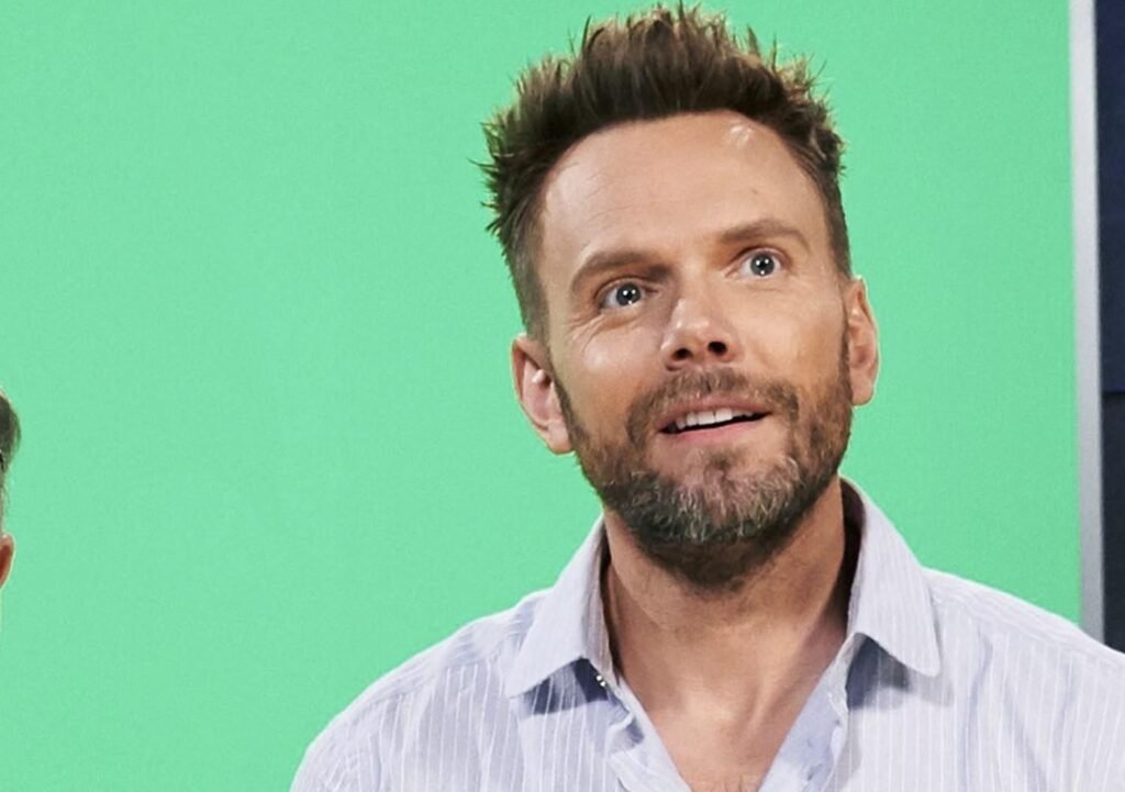 When Did Joel McHale Begin Losing His Hair?